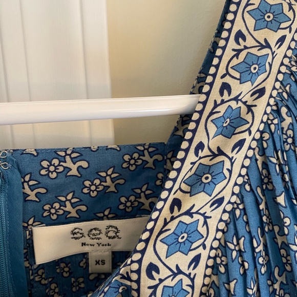 NWOT Sea Fernanda Flutter Sleeve Mini Dress - Picture 4 of 4